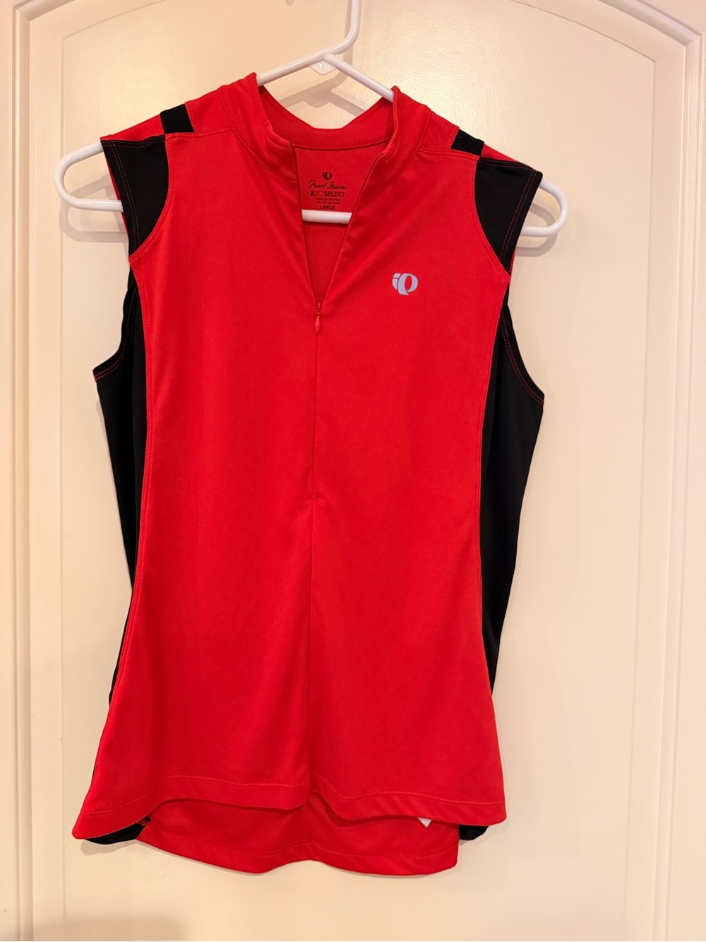 Pearl Izumi Select Women’s Red with Black Jersey size Large